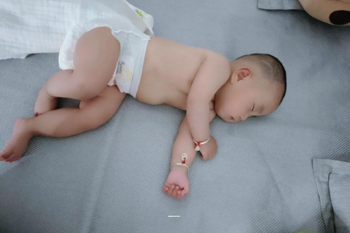 辽阳宝宝高烧怎么处理